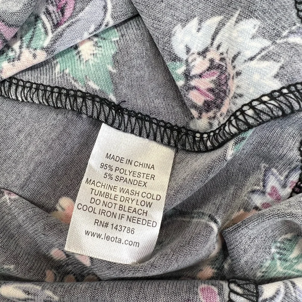 Leota Libby Faux Wrap Knit Dress Size Small New With Tags Dark Floral - Picture 12 of 13